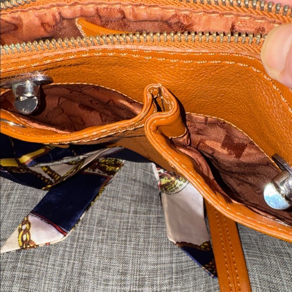 Marc Jacobs Bag Totally Turnlock Brown Leather Crossbody - Picture 10 of 17